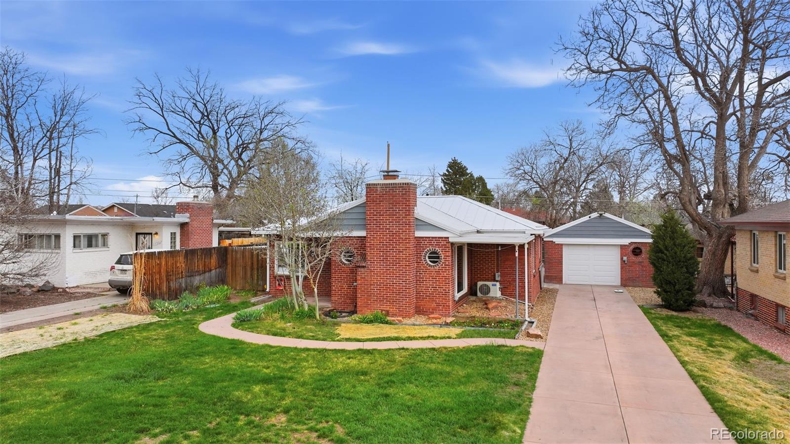MLS Image #3 for 760 s clay street,denver, Colorado