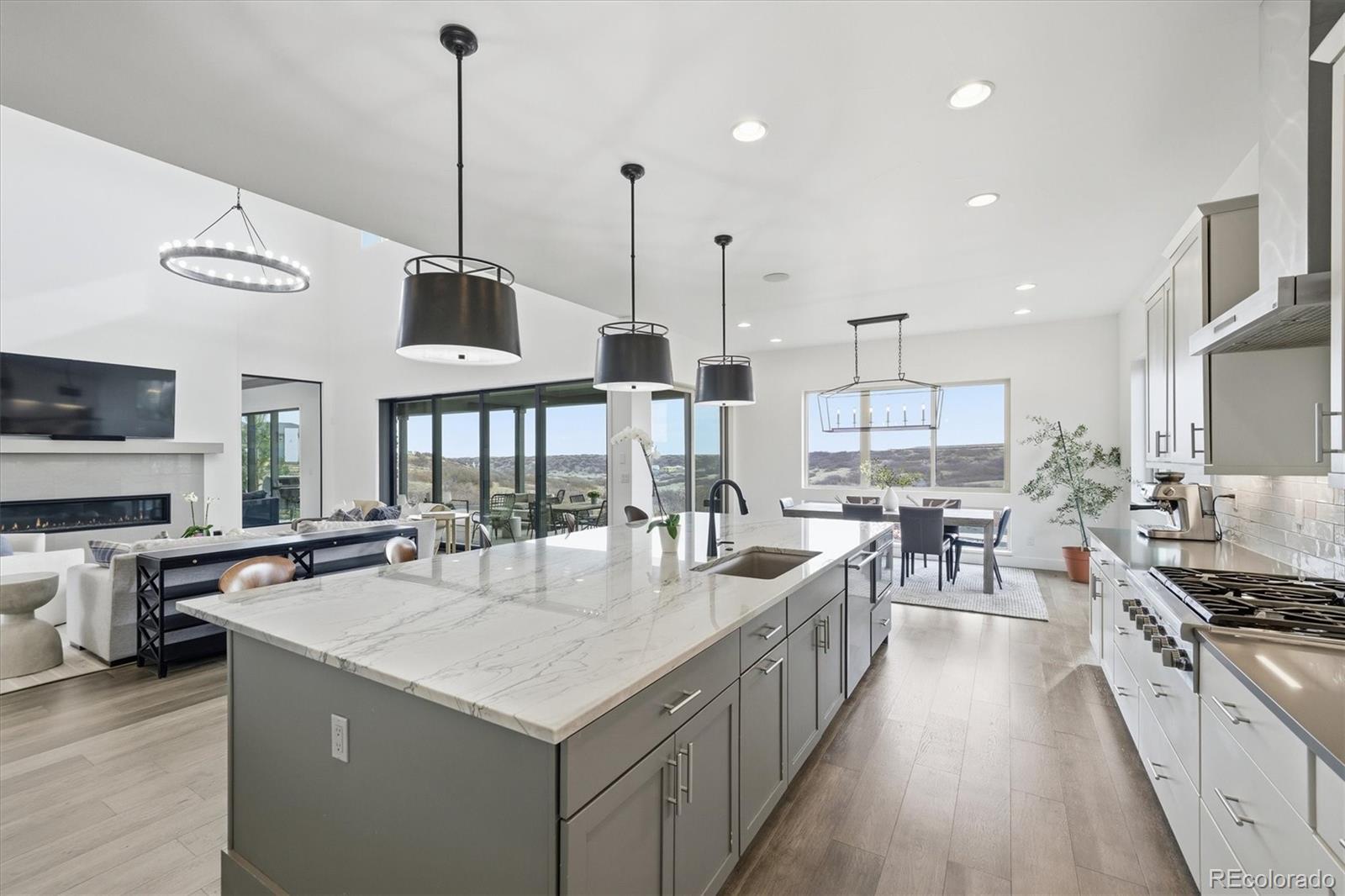 MLS Image #11 for 6656  canyonpoint road,castle pines, Colorado