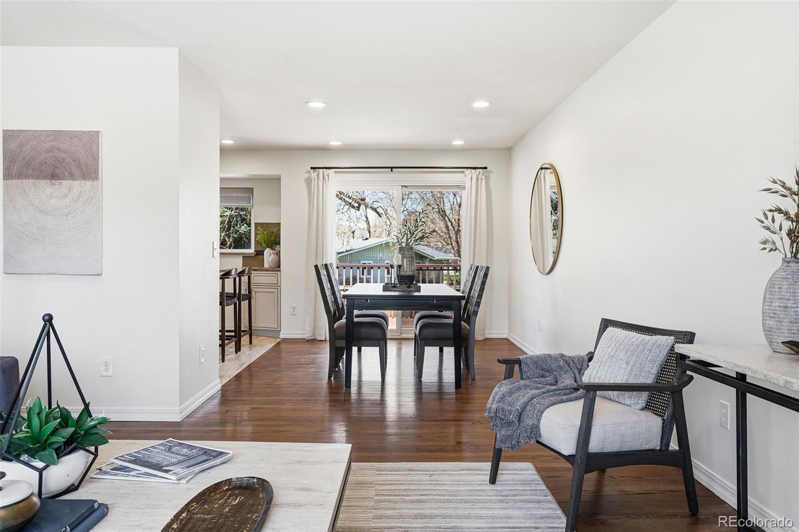 MLS Image #11 for 2725 s teller street,denver, Colorado