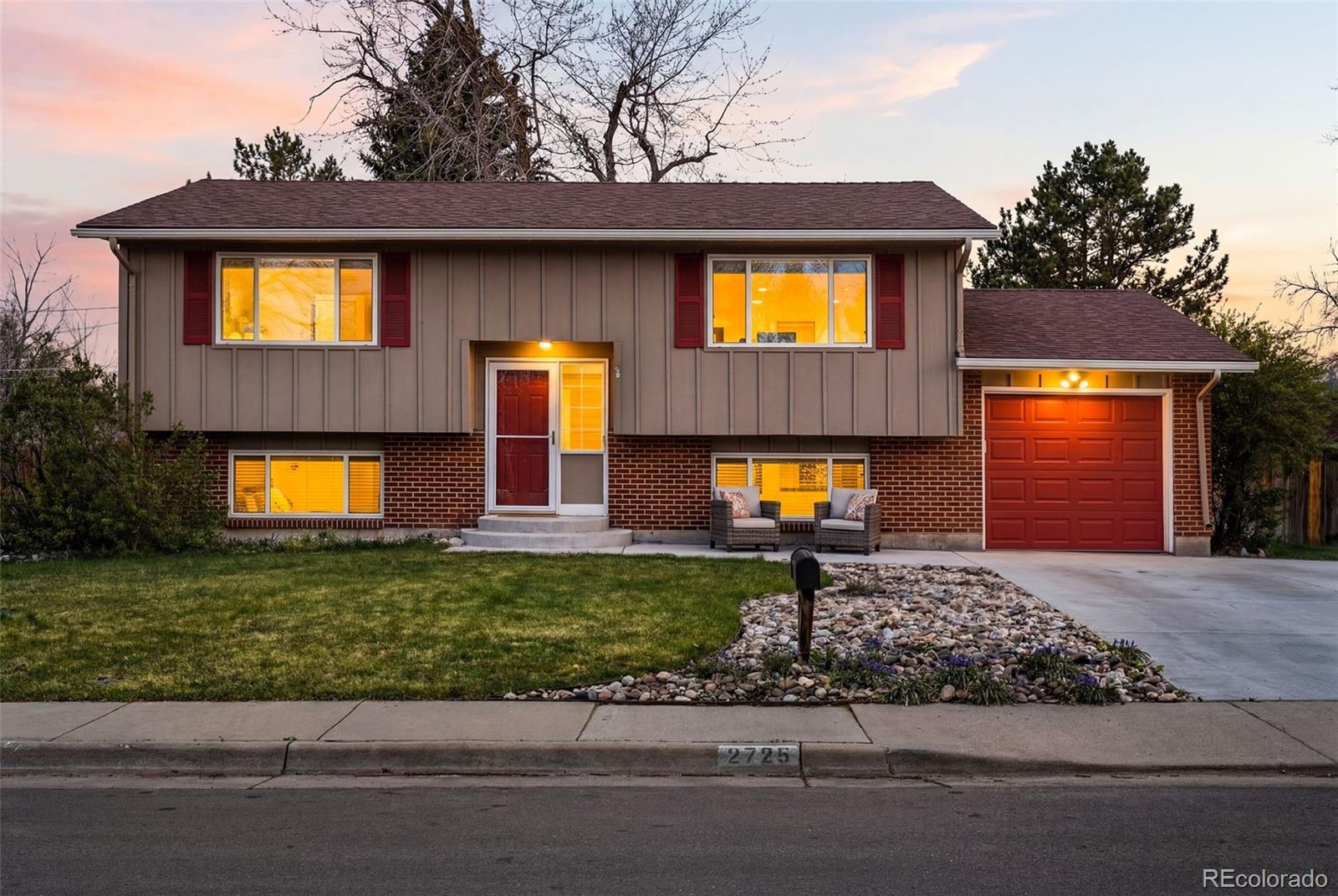 MLS Image #3 for 2725 s teller street,denver, Colorado