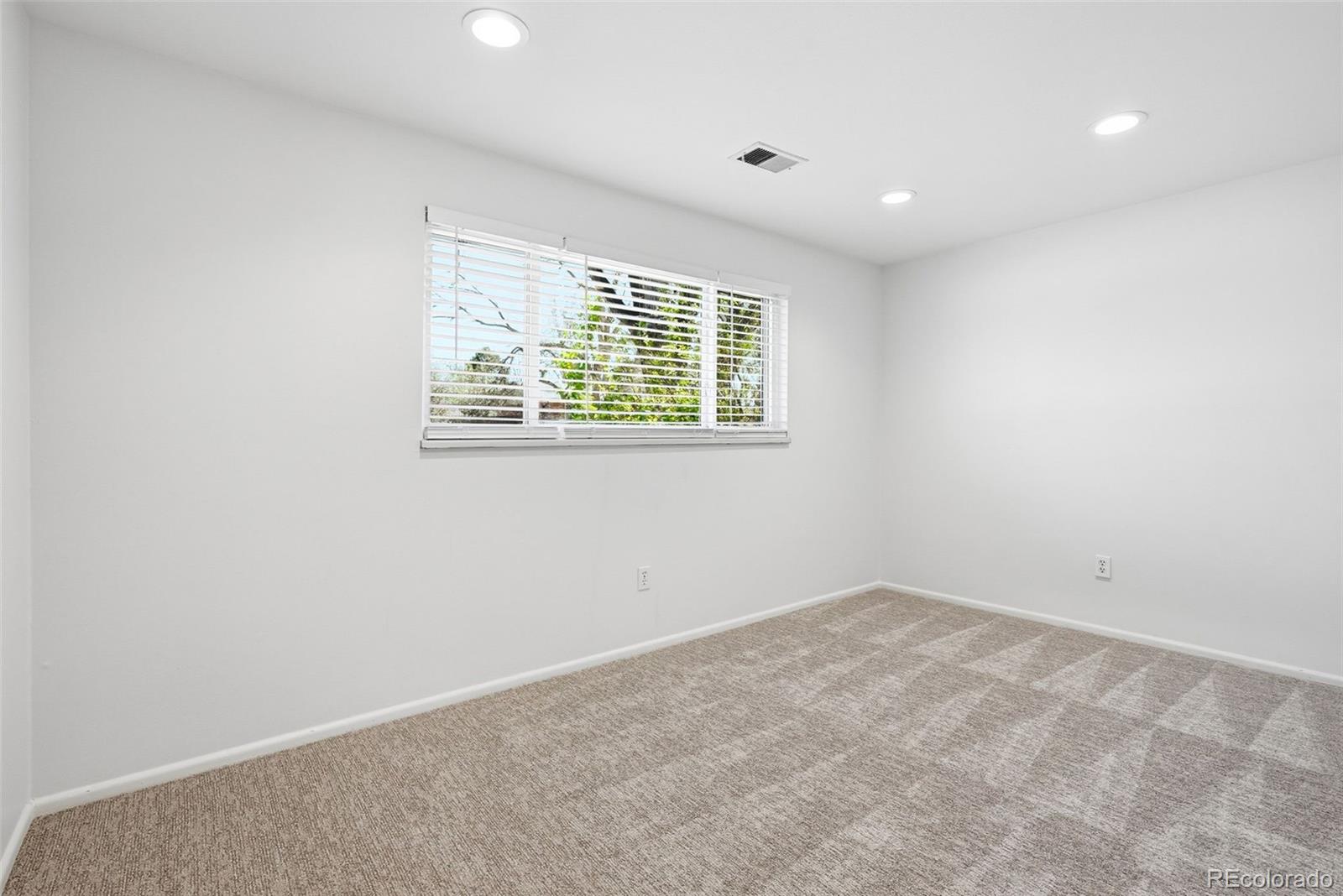 MLS Image #31 for 2725 s teller street,denver, Colorado