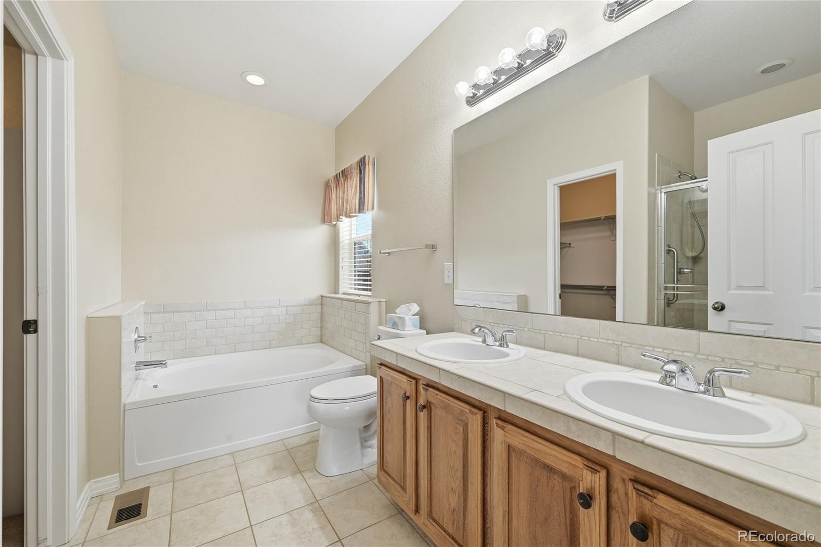 MLS Image #25 for 3585  sunridge terrace drive,castle rock, Colorado