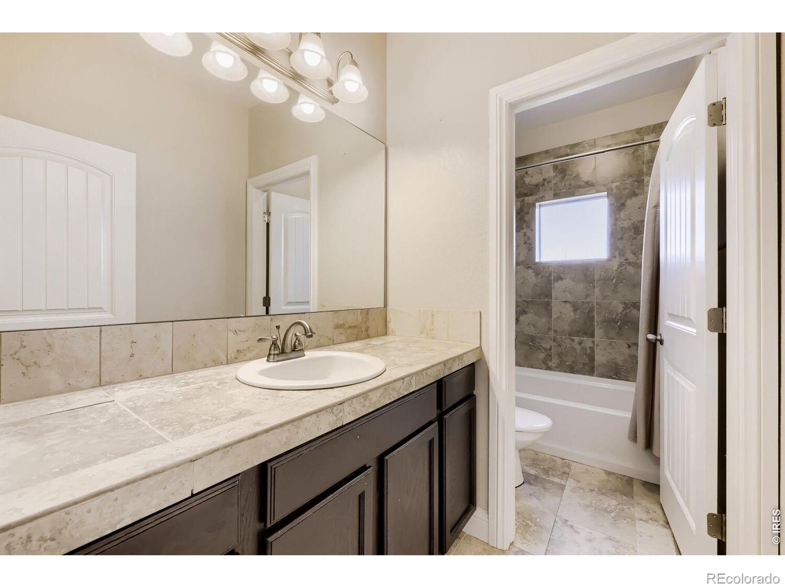 MLS Image #19 for 33993 e 142nd place,hudson, Colorado