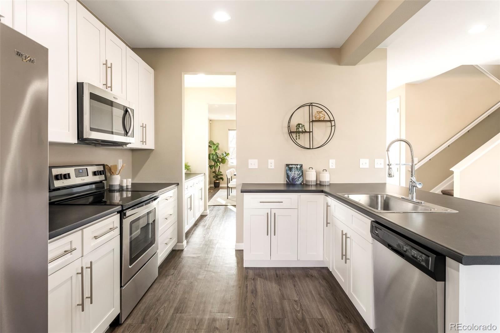 MLS Image #10 for 738  tennyson street,denver, Colorado