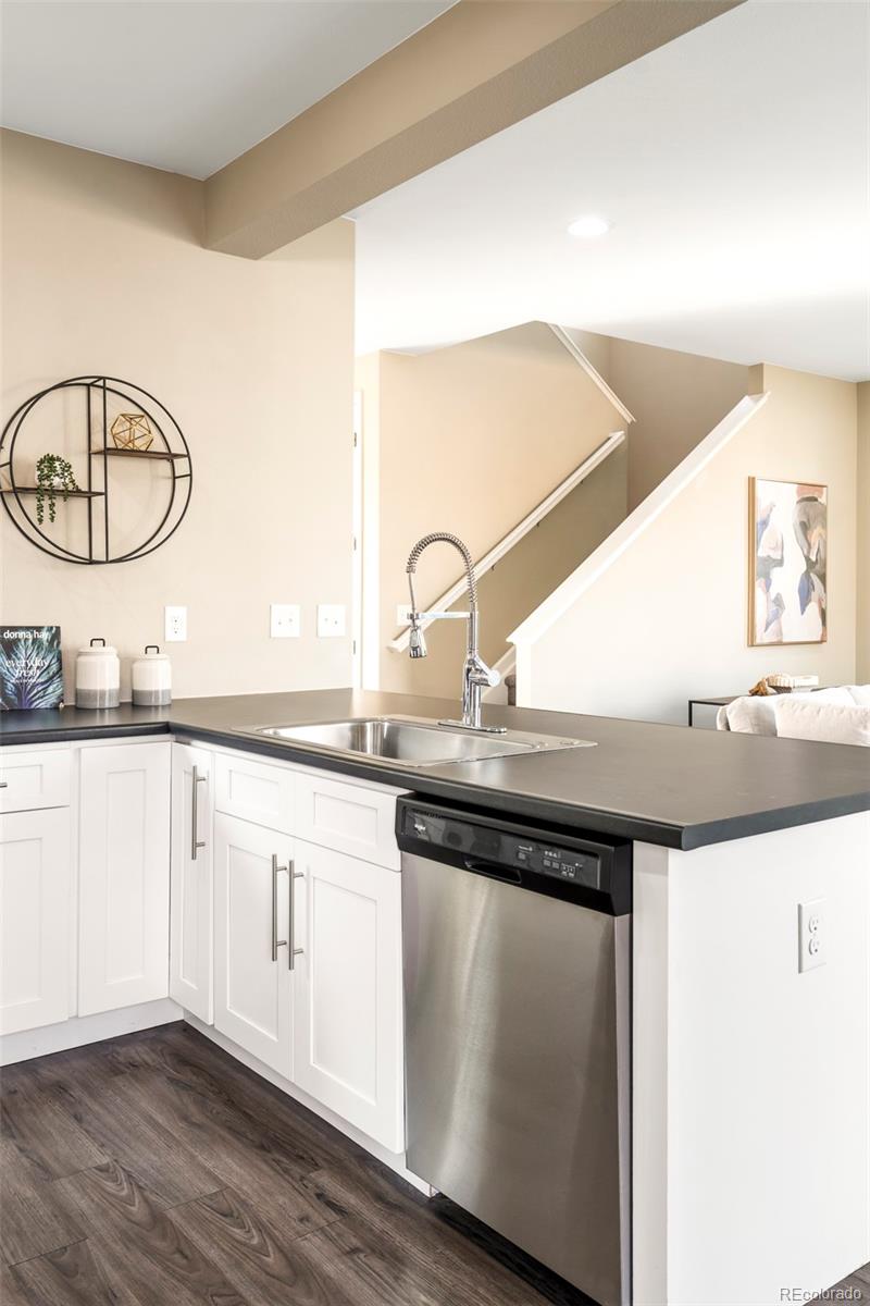 MLS Image #12 for 738  tennyson street,denver, Colorado