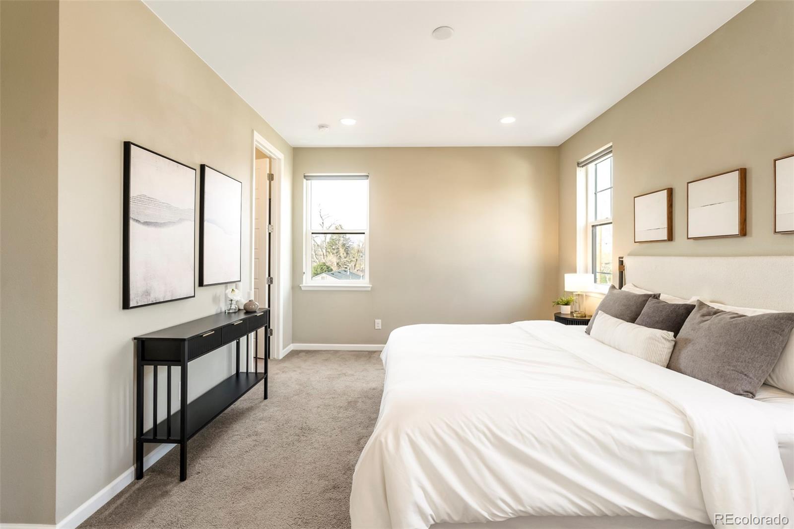 MLS Image #19 for 738  tennyson street,denver, Colorado