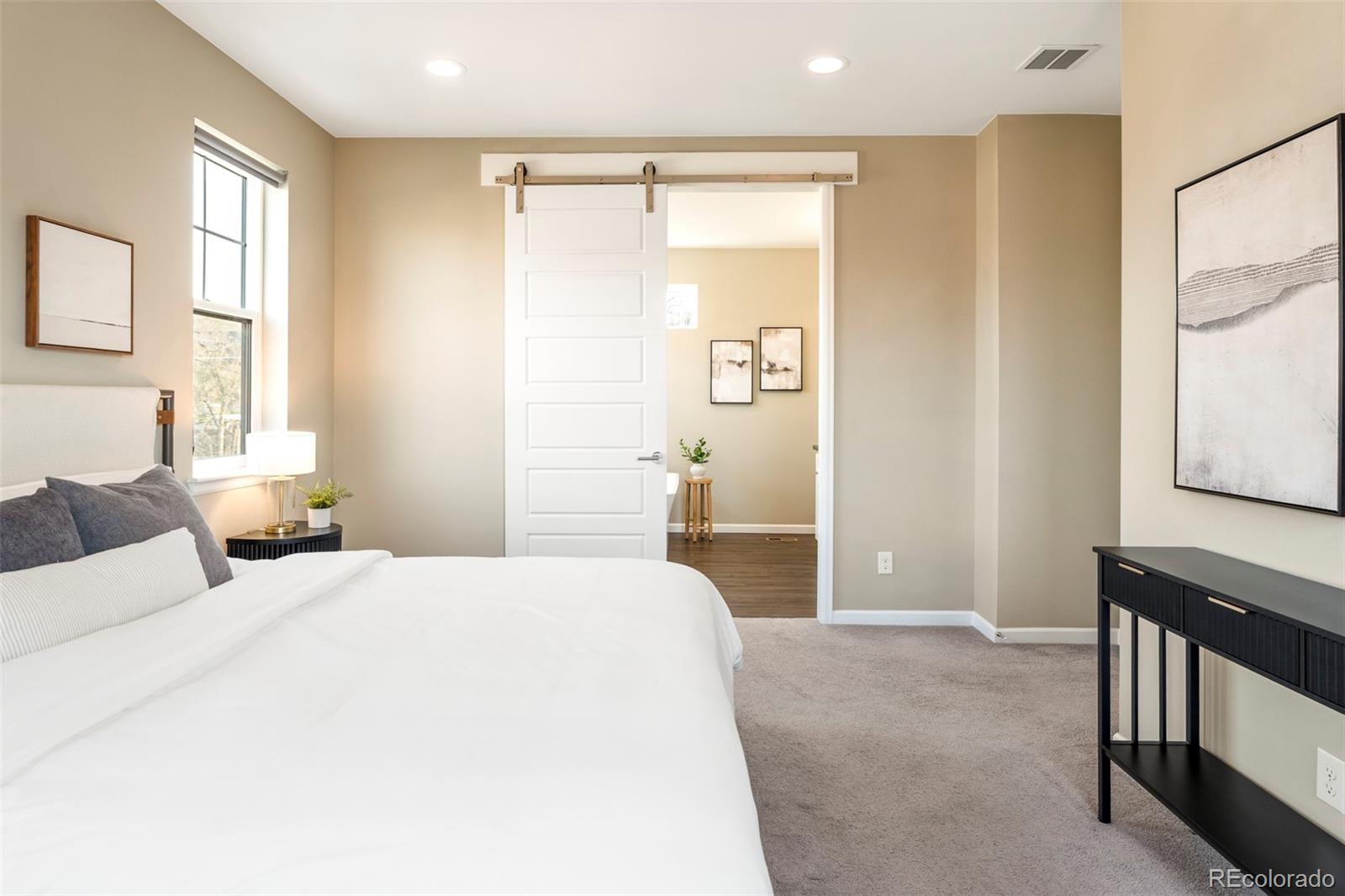 MLS Image #20 for 738  tennyson street,denver, Colorado