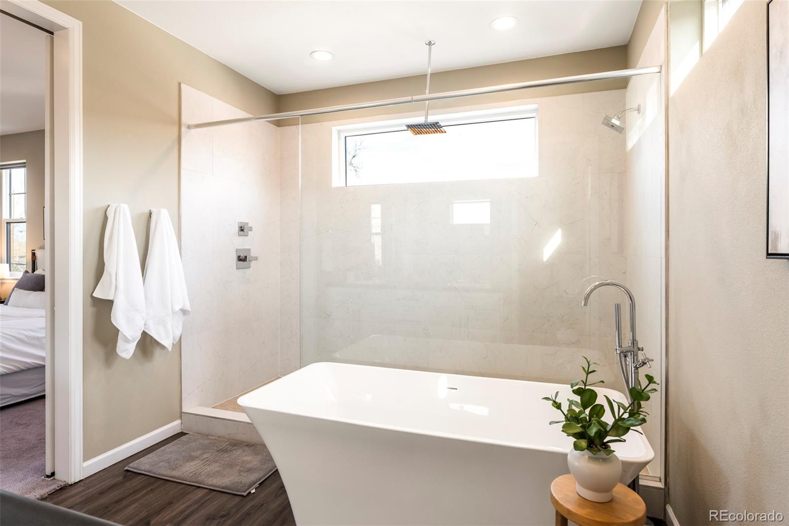 MLS Image #22 for 738  tennyson street,denver, Colorado