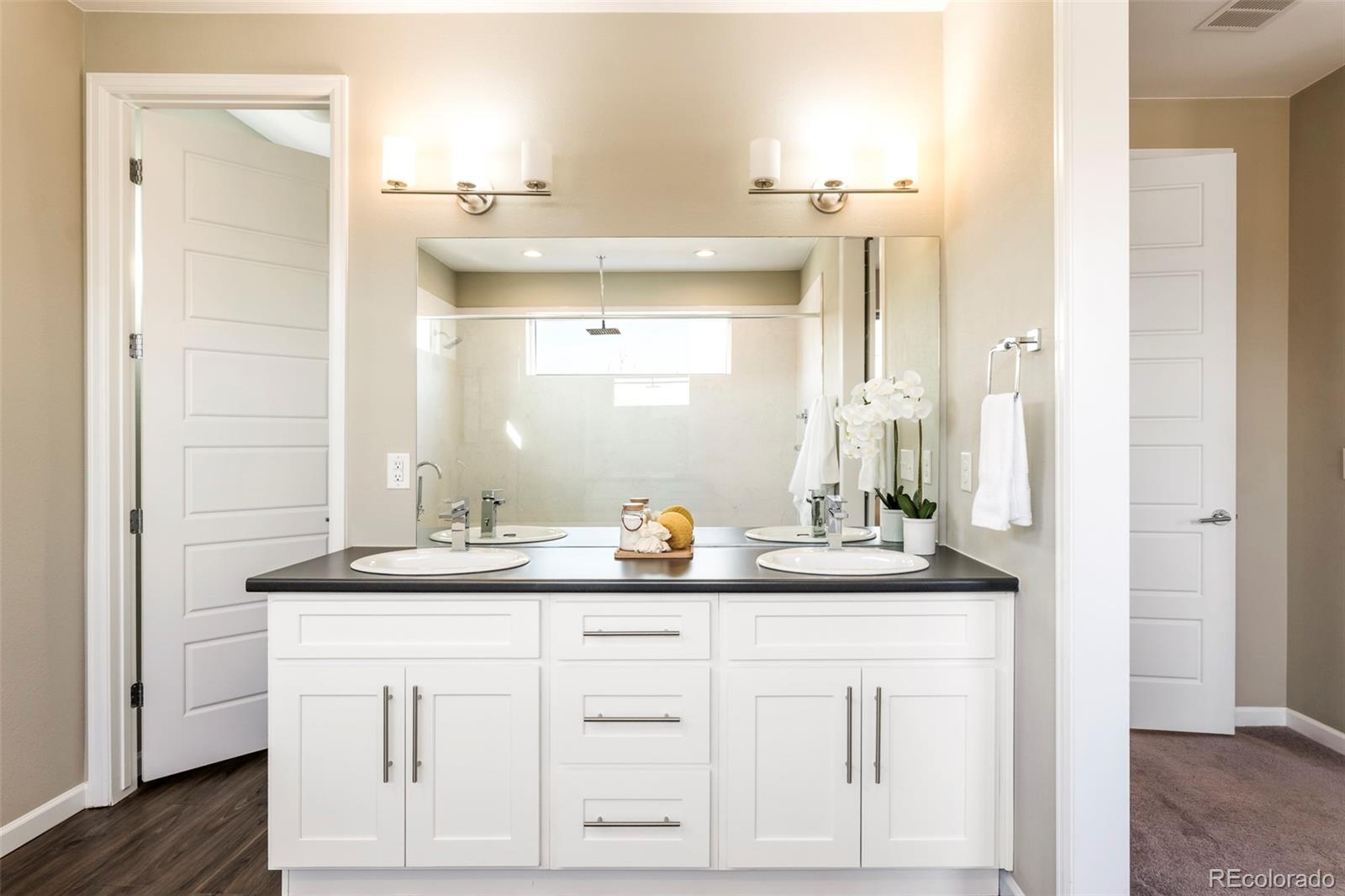 MLS Image #24 for 738  tennyson street,denver, Colorado