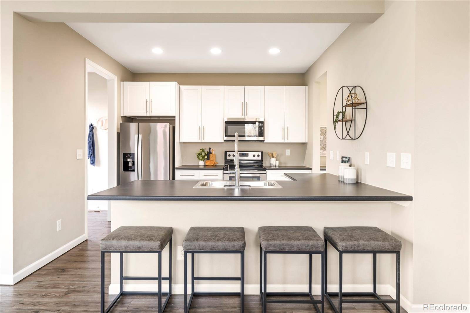 MLS Image #8 for 738  tennyson street,denver, Colorado