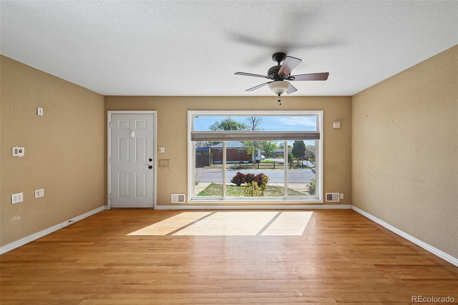 MLS Image #1 for 10823  larson drive,northglenn, Colorado