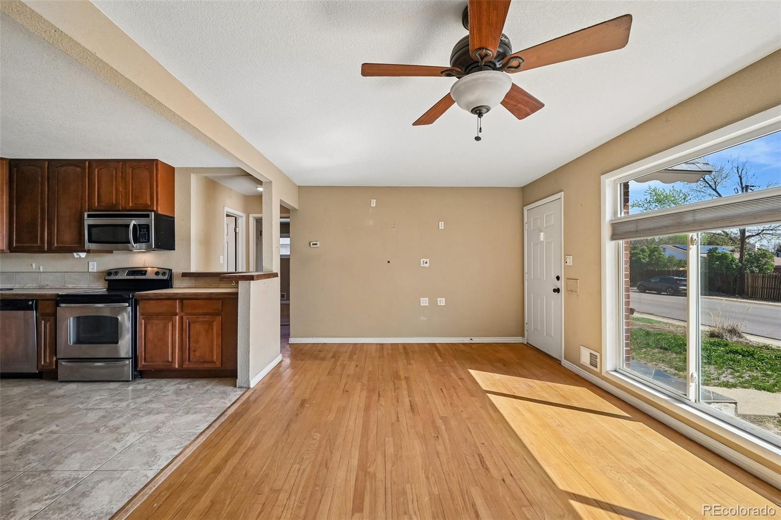 MLS Image #2 for 10823  larson drive,northglenn, Colorado