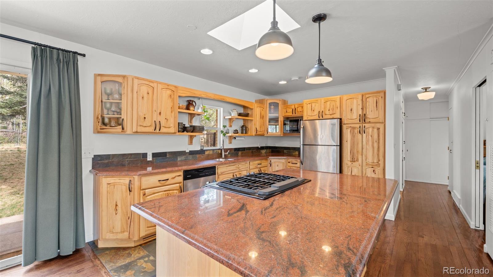 MLS Image #11 for 825  panorama drive,colorado springs, Colorado