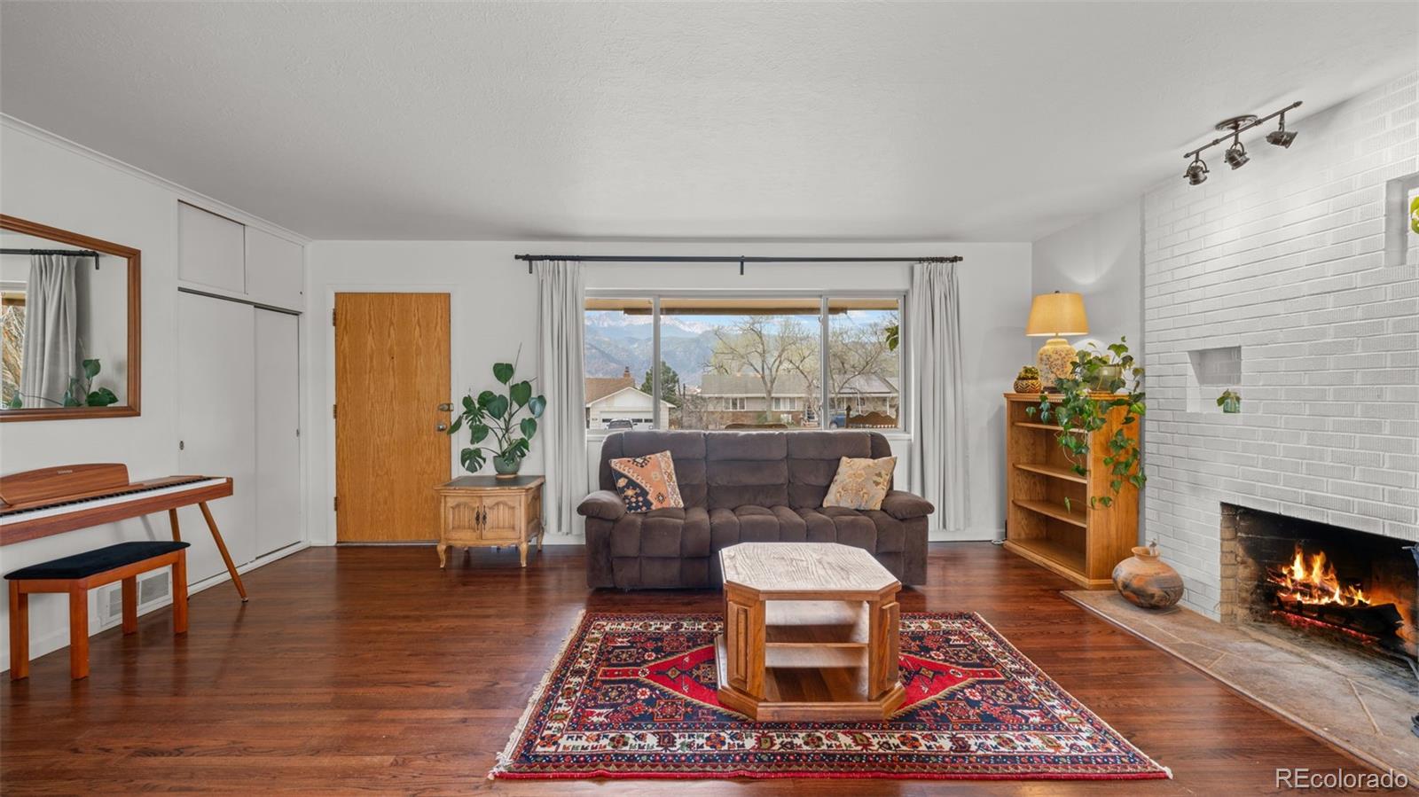 MLS Image #4 for 825  panorama drive,colorado springs, Colorado