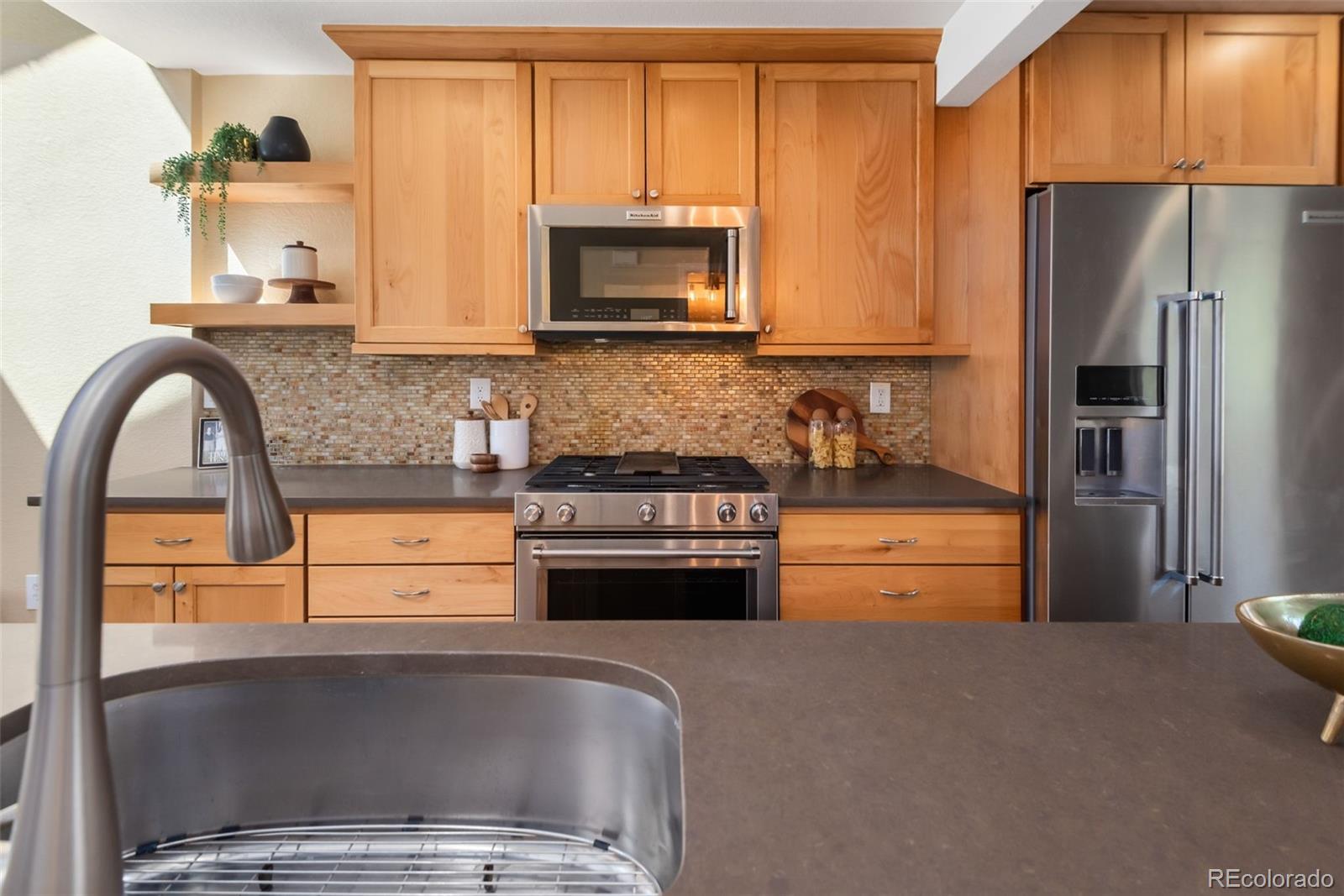 MLS Image #12 for 13827 w 65th drive,arvada, Colorado