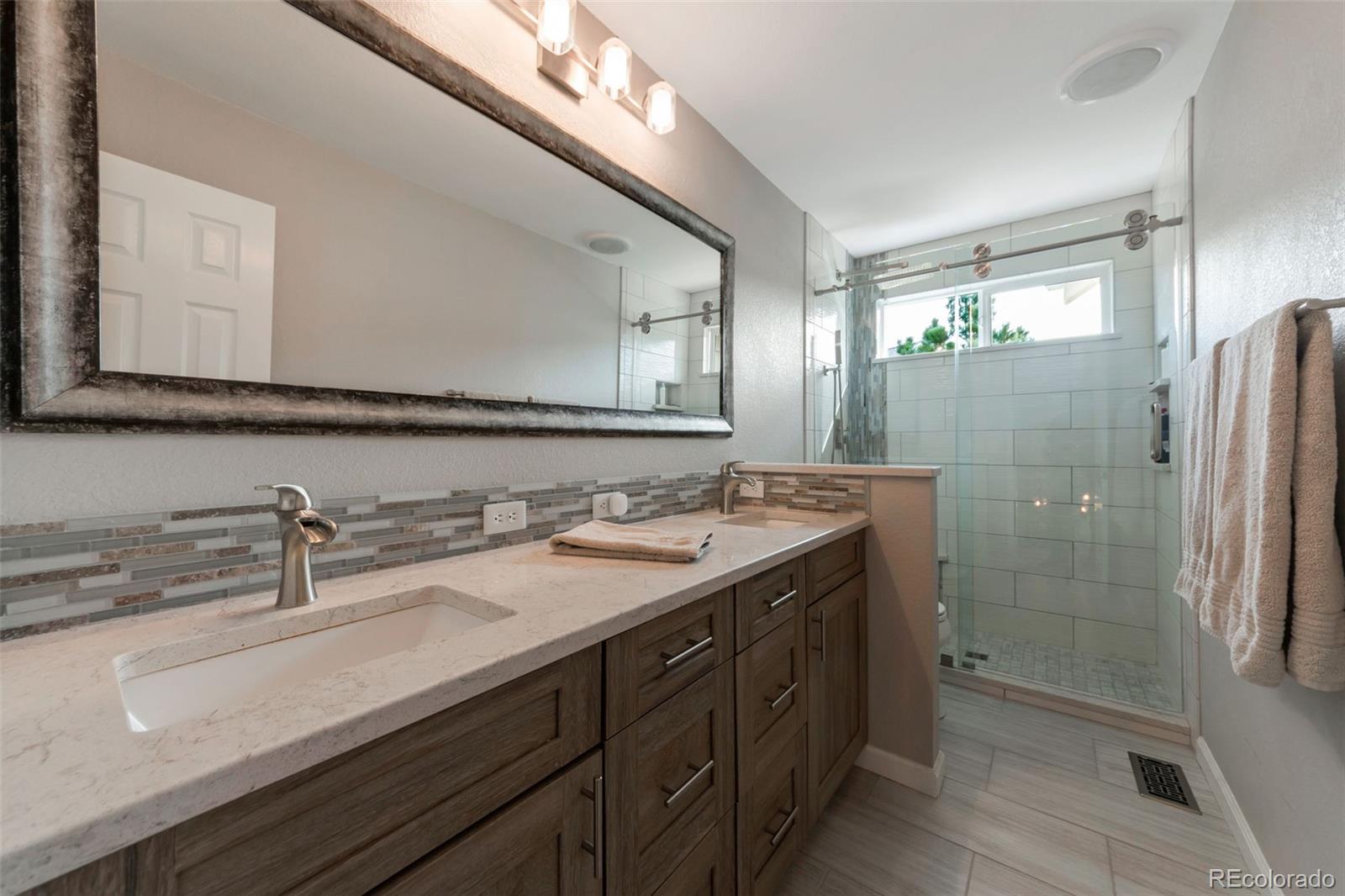 MLS Image #28 for 18470 e powers place,centennial, Colorado