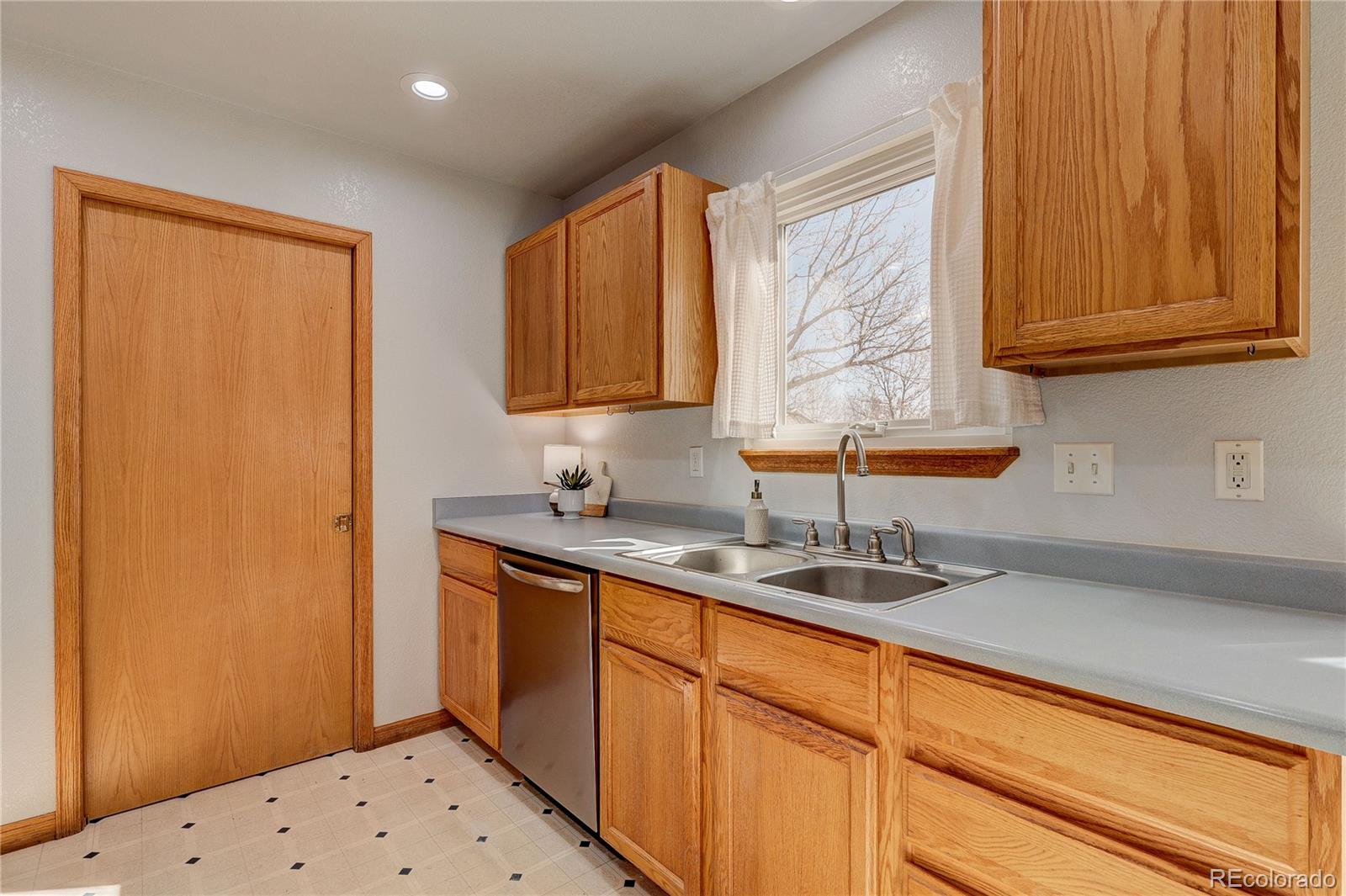 MLS Image #9 for 1498 s dawn drive,milliken, Colorado