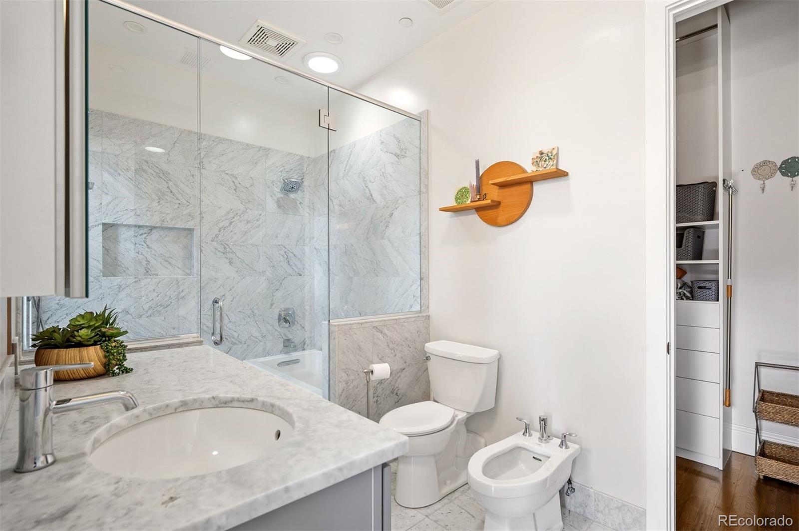 MLS Image #16 for 1501  wazee street,denver, Colorado