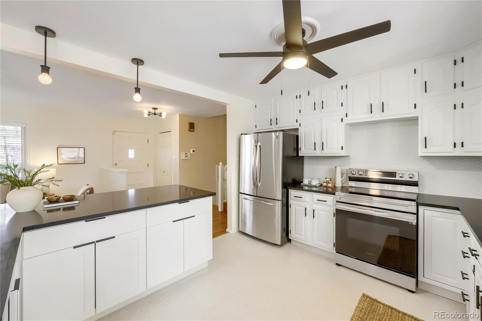 MLS Image #7 for 10588  ronald lane,northglenn, Colorado