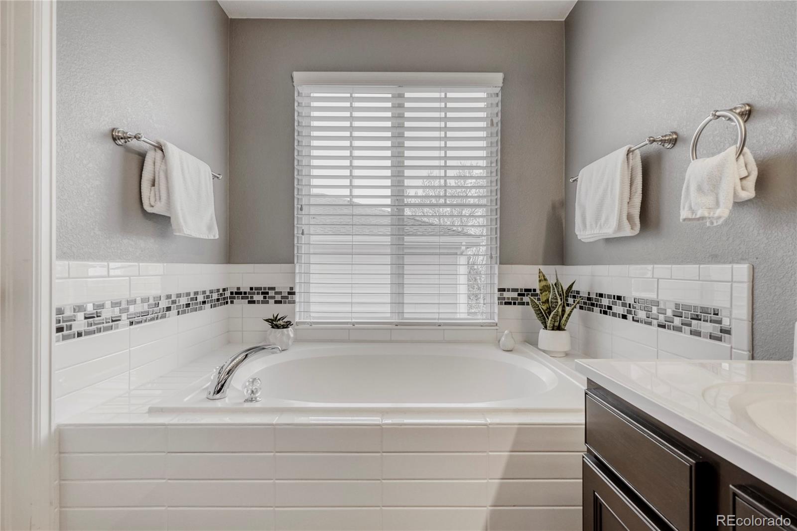 MLS Image #29 for 20591 e hamilton avenue,aurora, Colorado
