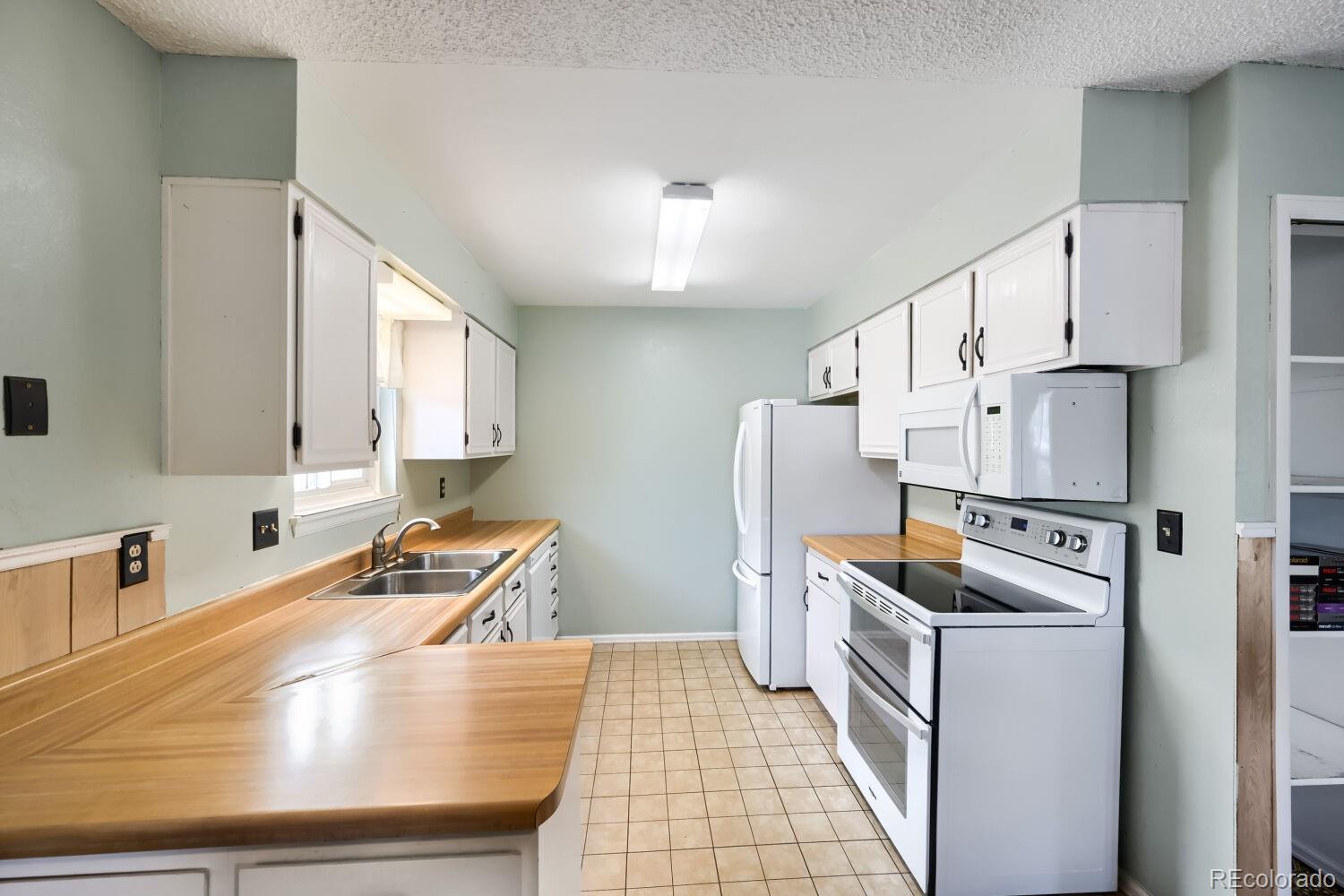 MLS Image #10 for 602  phay avenue,canon city, Colorado