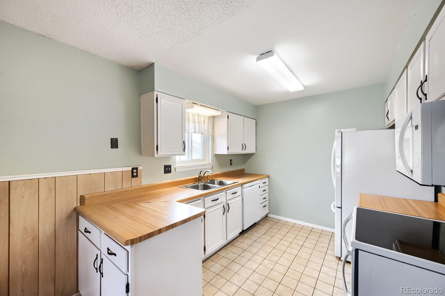 MLS Image #9 for 602  phay avenue,canon city, Colorado