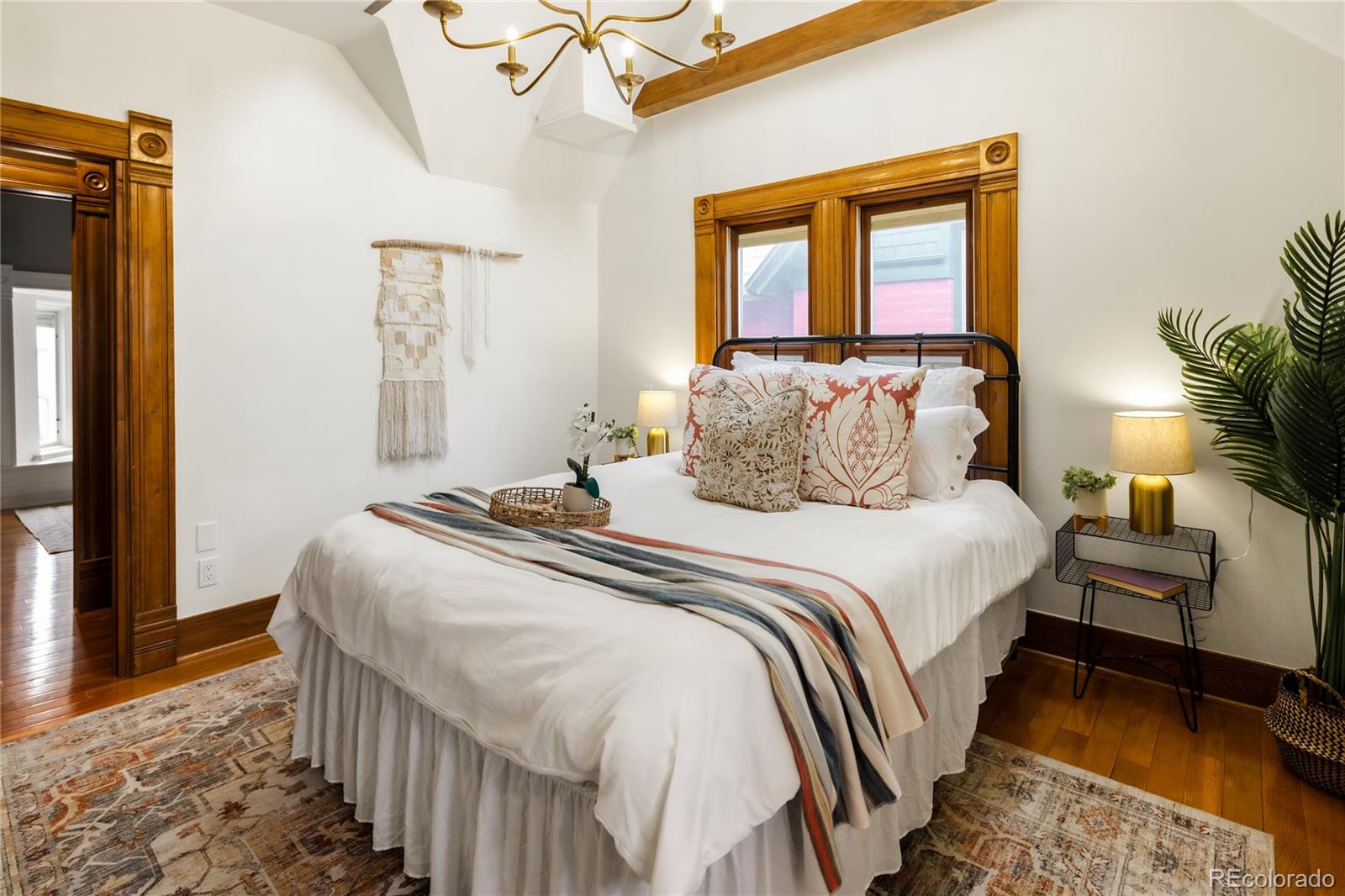 MLS Image #25 for 414 s pearl street,denver, Colorado