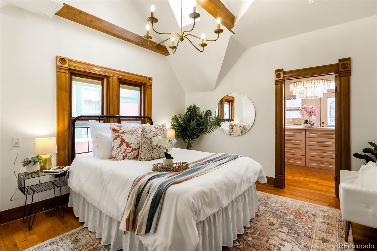 MLS Image #26 for 414 s pearl street,denver, Colorado