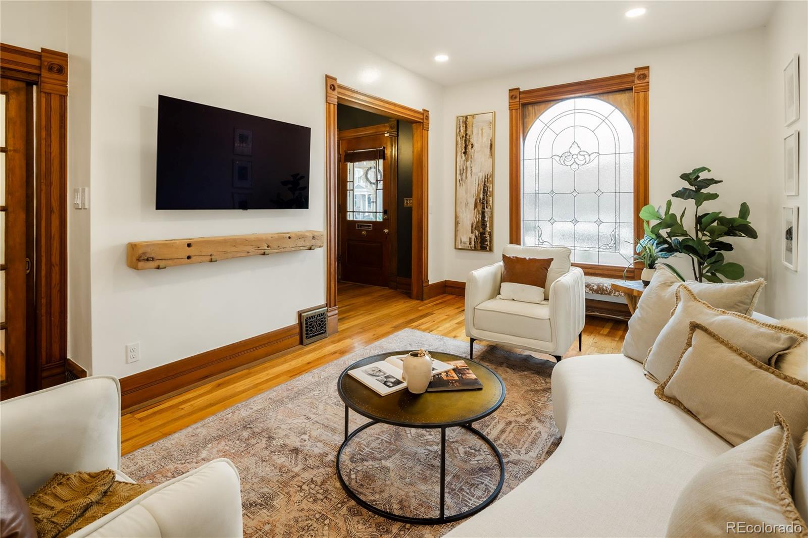 MLS Image #5 for 414 s pearl street,denver, Colorado