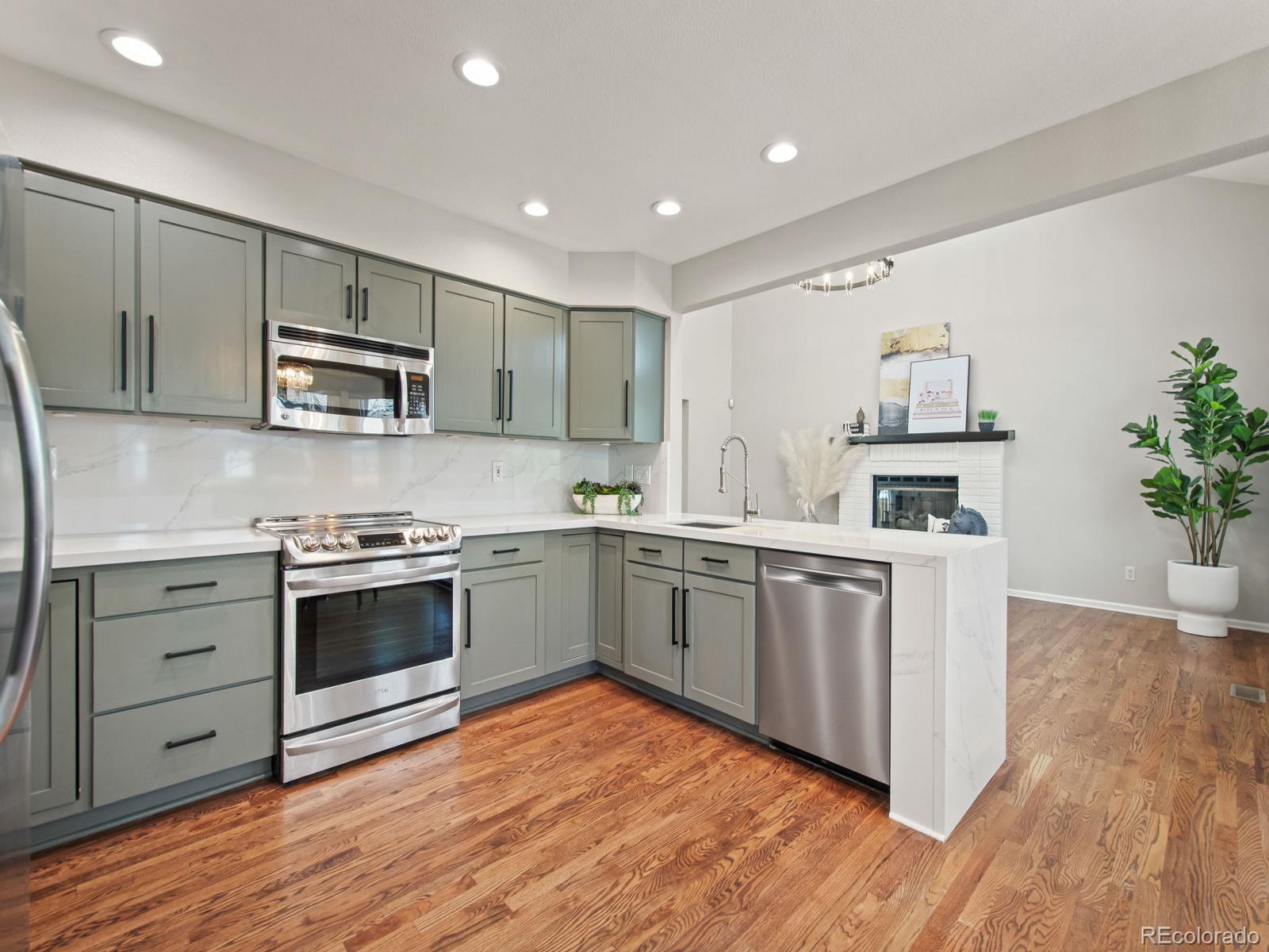 MLS Image #14 for 9358  cornell circle,highlands ranch, Colorado