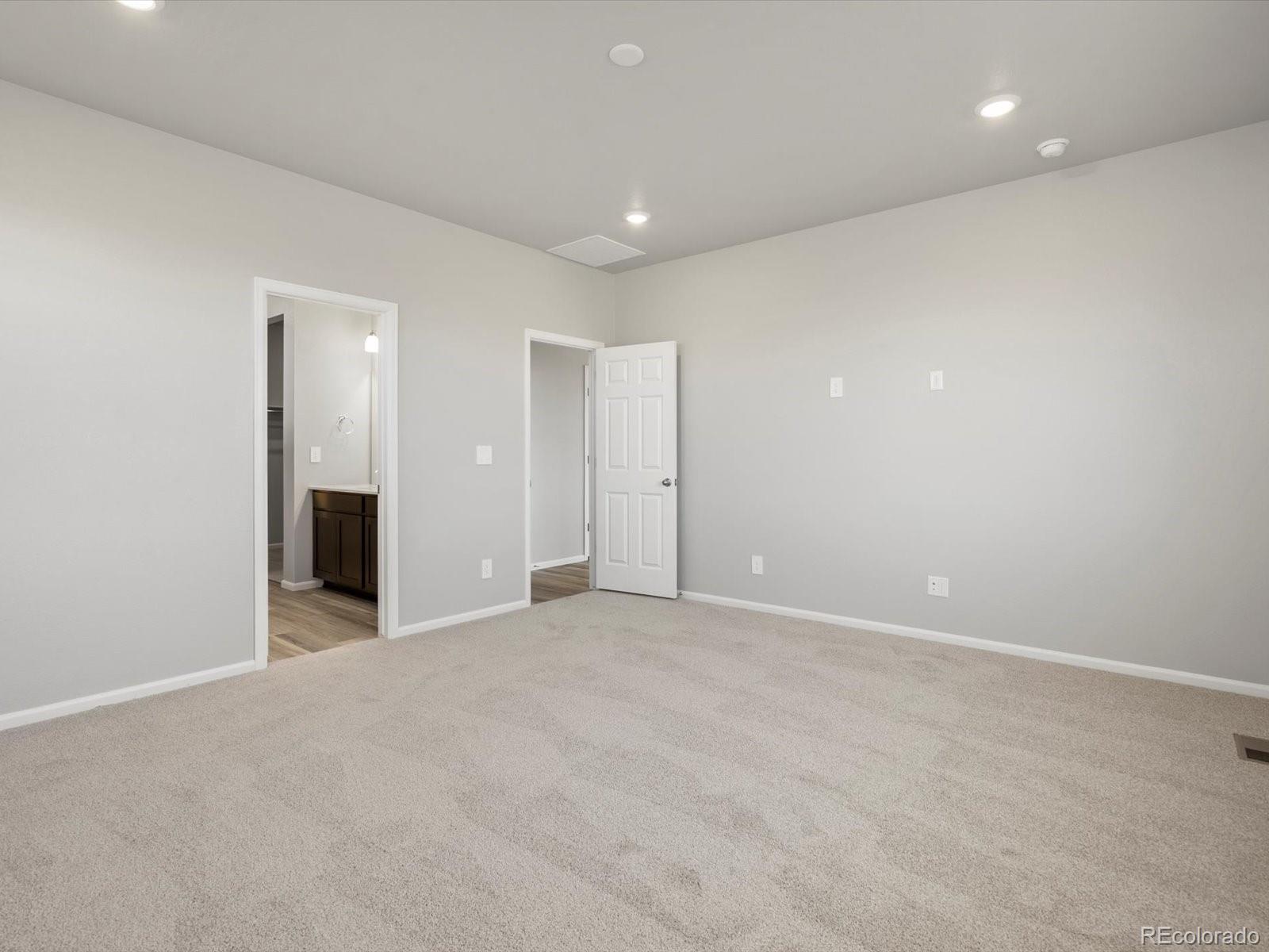 MLS Image #10 for 8867  salida street,commerce city, Colorado