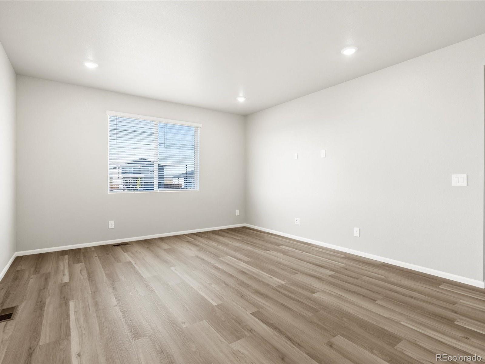 MLS Image #3 for 8867  salida street,commerce city, Colorado