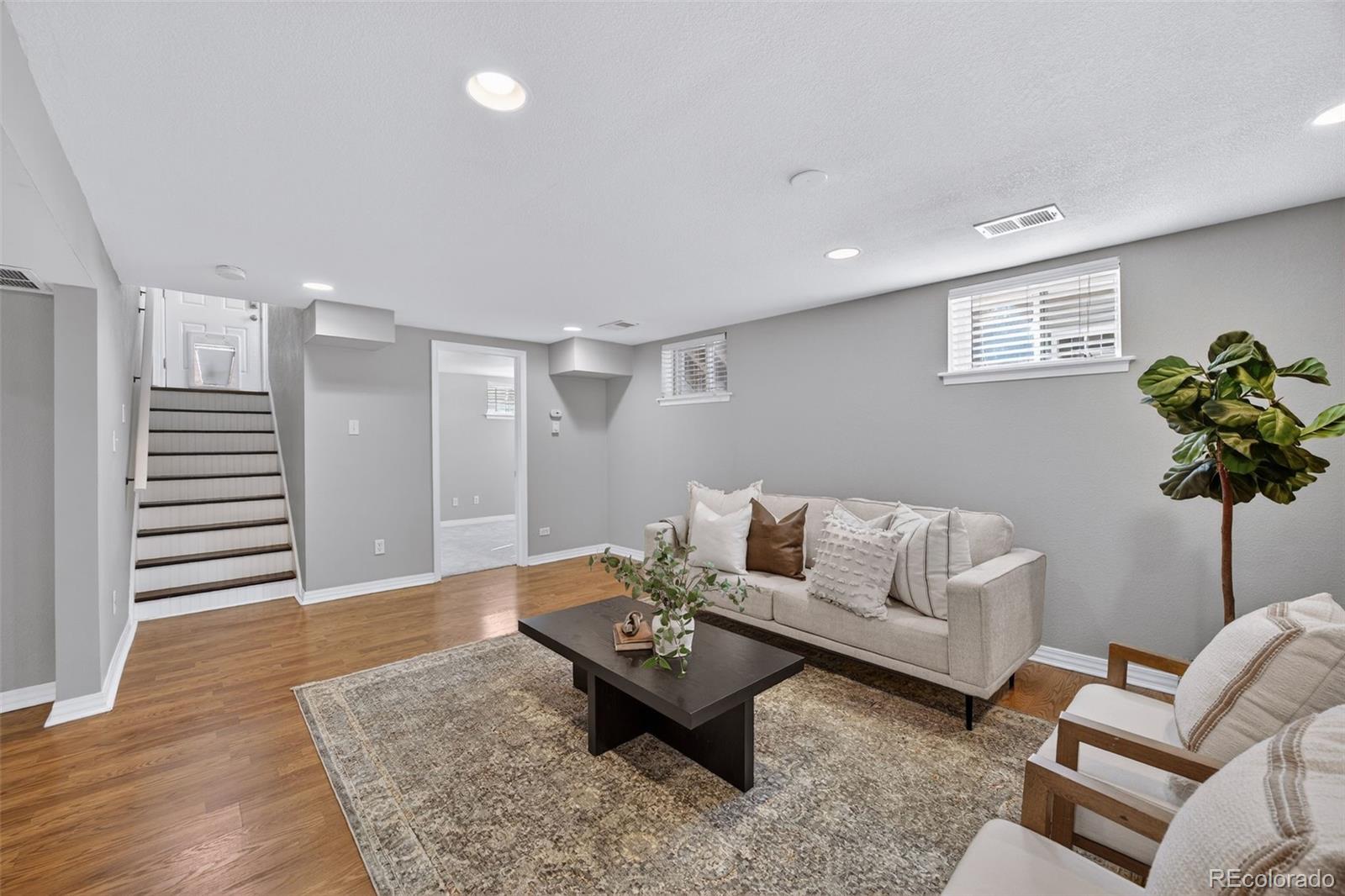 MLS Image #23 for 2595 s marion street,denver, Colorado