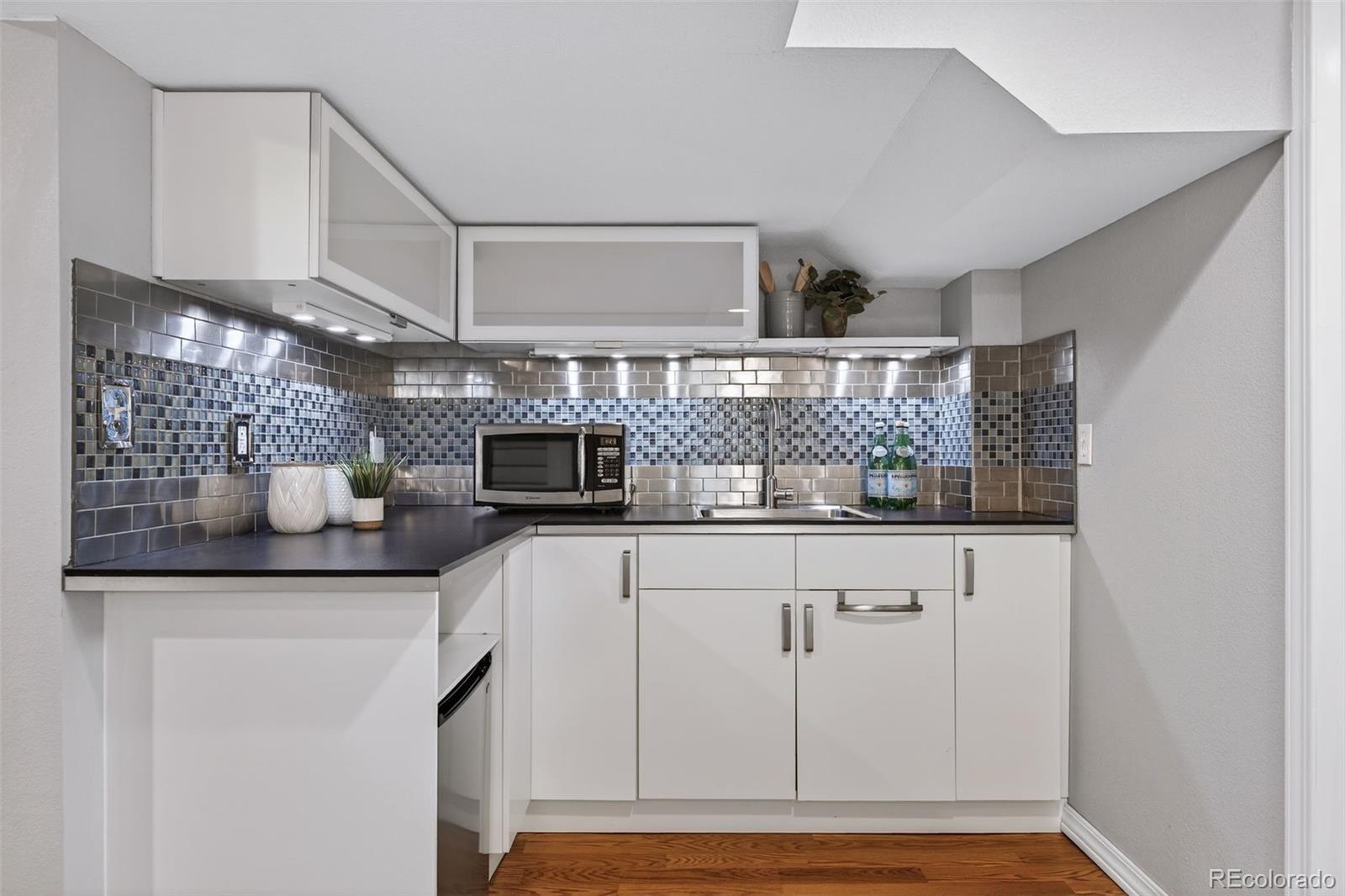 MLS Image #26 for 2595 s marion street,denver, Colorado