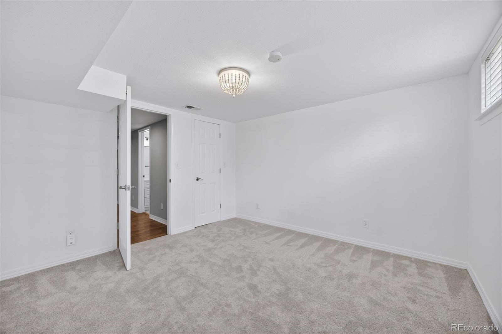 MLS Image #30 for 2595 s marion street,denver, Colorado