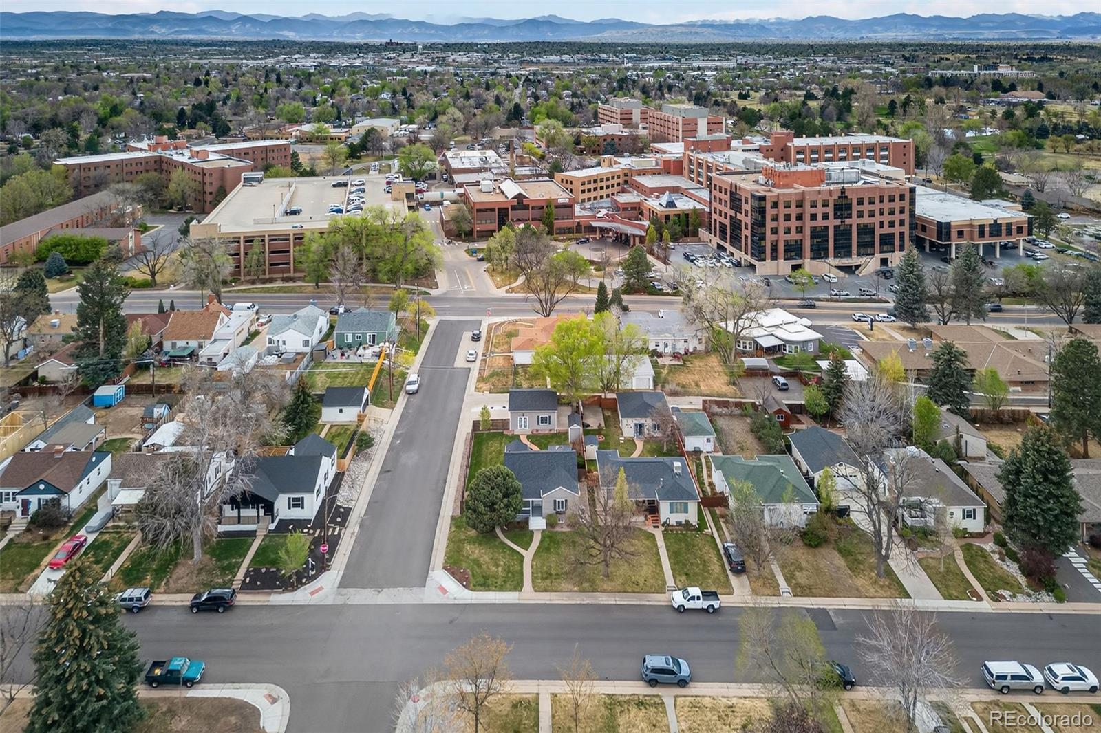 MLS Image #41 for 2595 s marion street,denver, Colorado