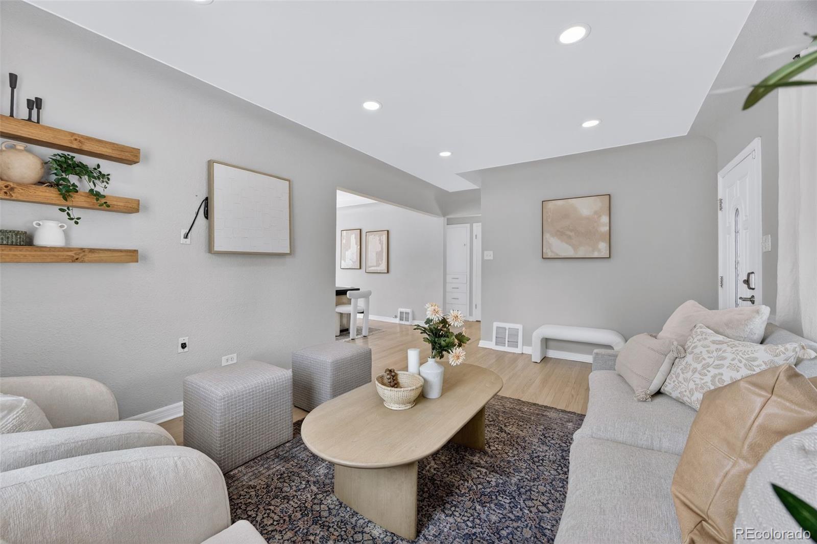MLS Image #6 for 2595 s marion street,denver, Colorado