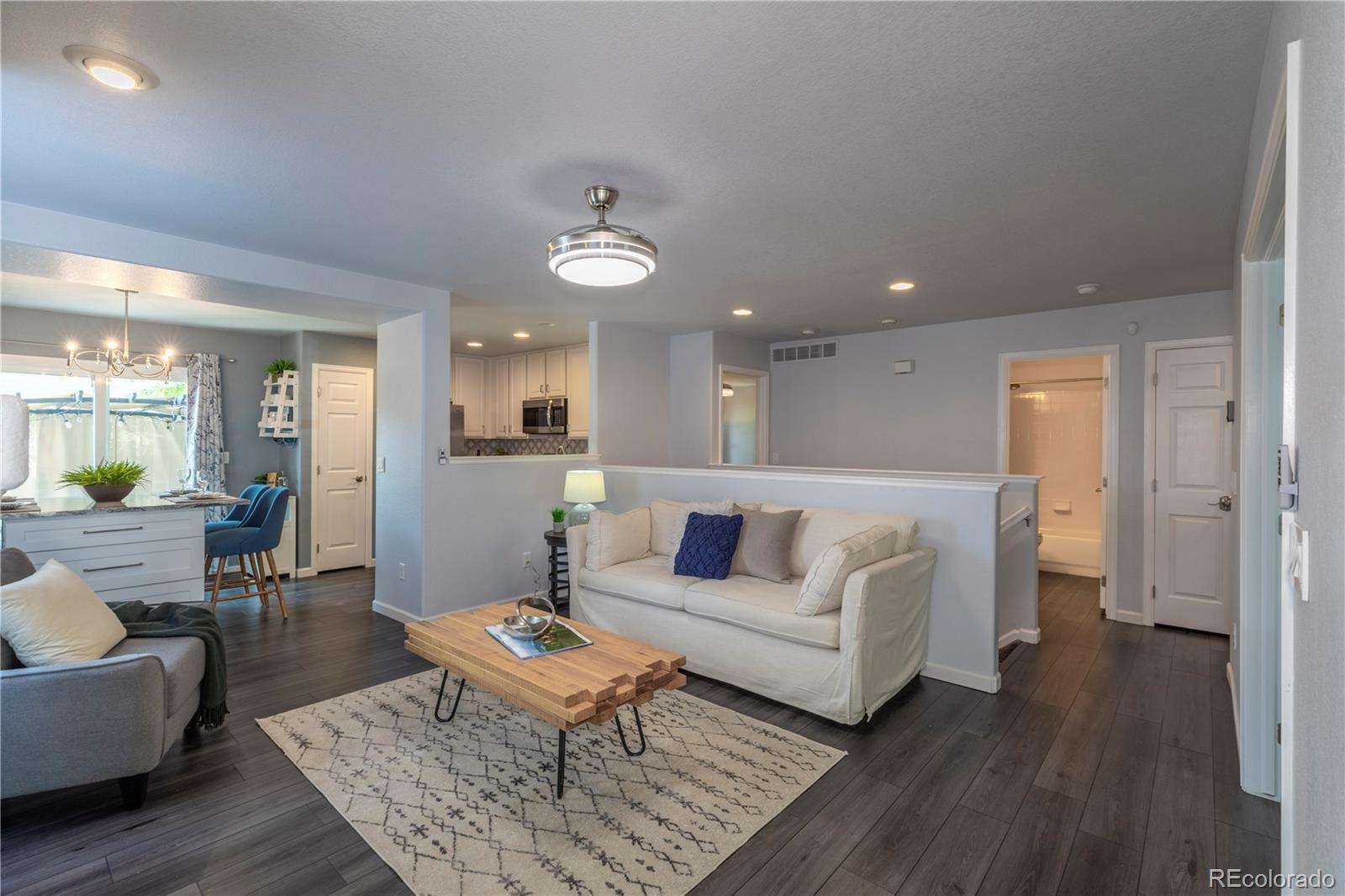 MLS Image #5 for 16496 e phillips place,englewood, Colorado