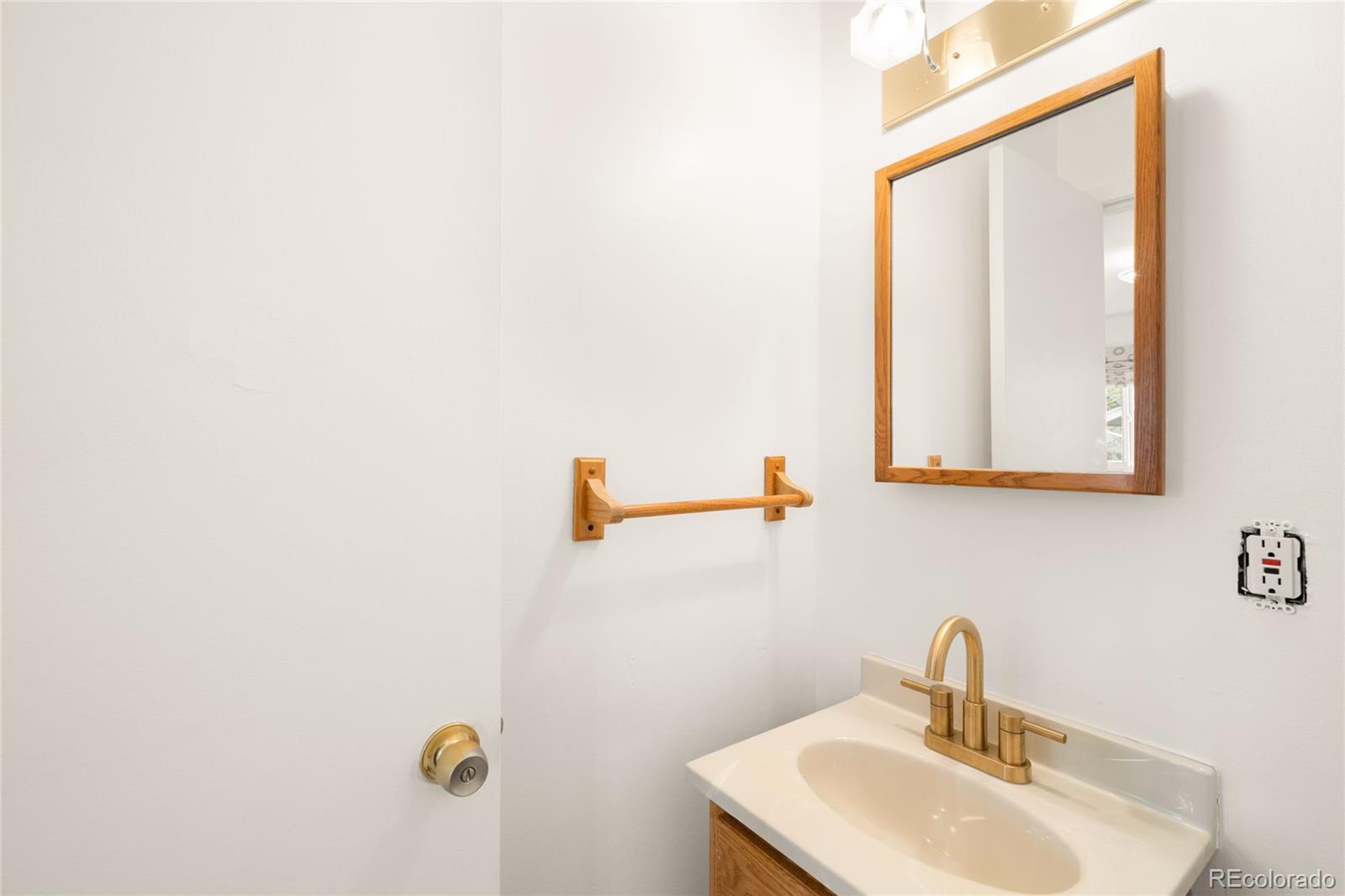 MLS Image #17 for 1773 s leyden street,denver, Colorado