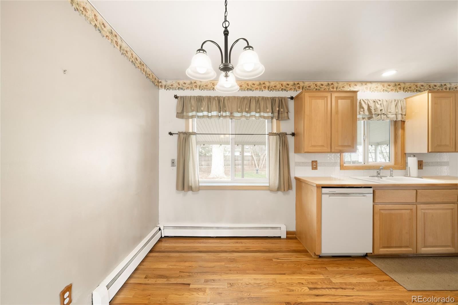MLS Image #9 for 1773 s leyden street,denver, Colorado