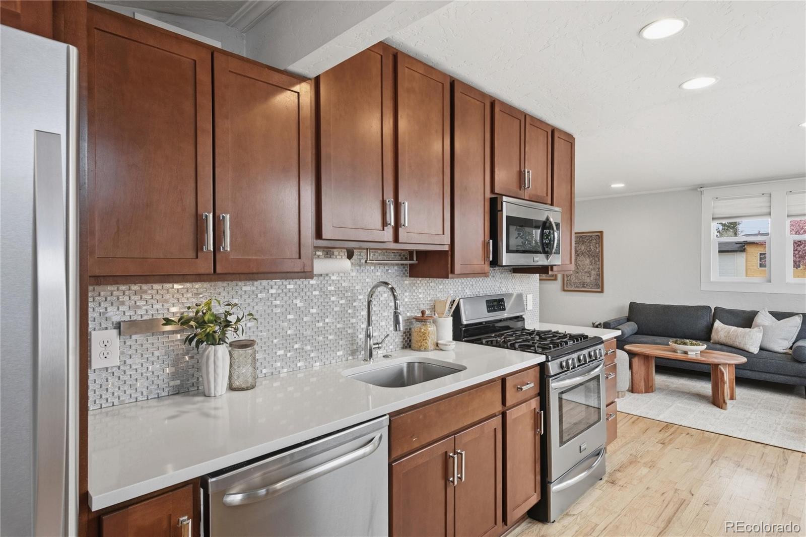 MLS Image #8 for 1290 s raleigh street,denver, Colorado