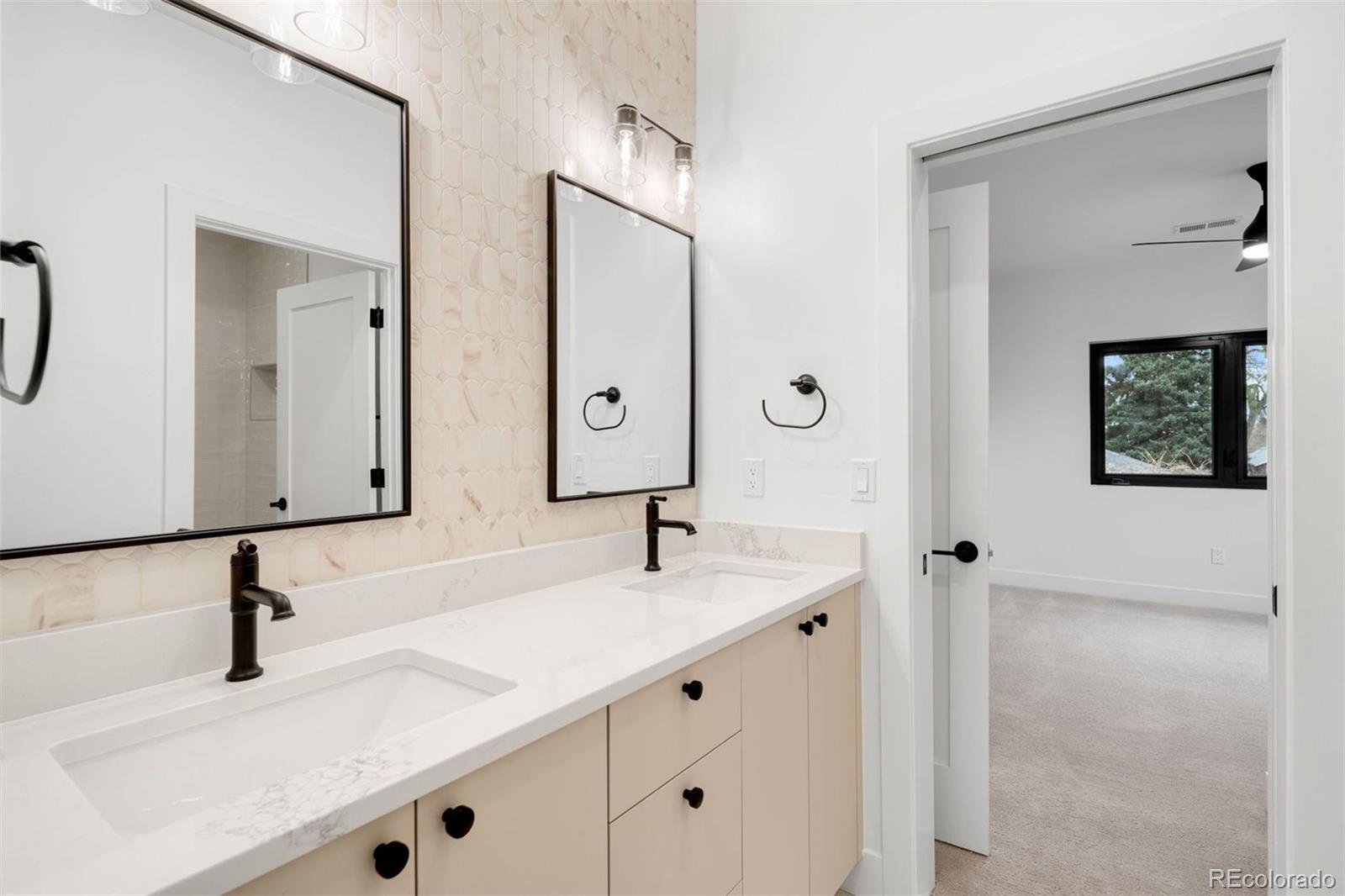 MLS Image #26 for 3930 w byron place,denver, Colorado