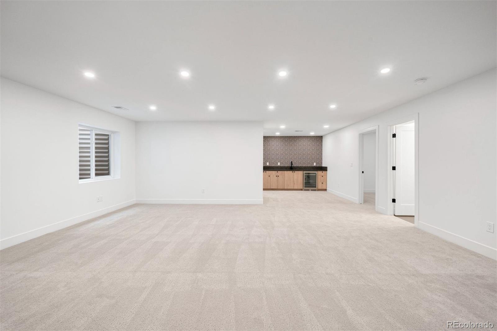 MLS Image #29 for 3930 w byron place,denver, Colorado