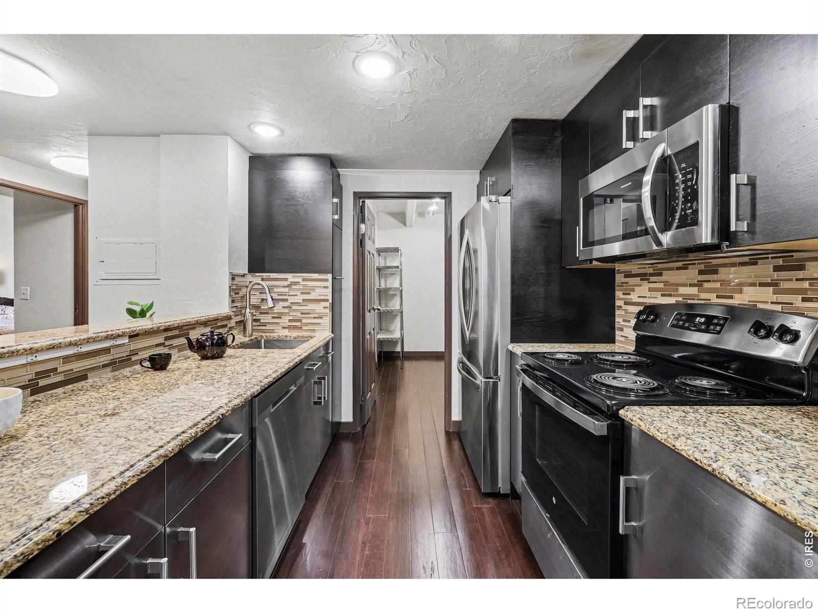 MLS Image #16 for 415 s howes street,fort collins, Colorado