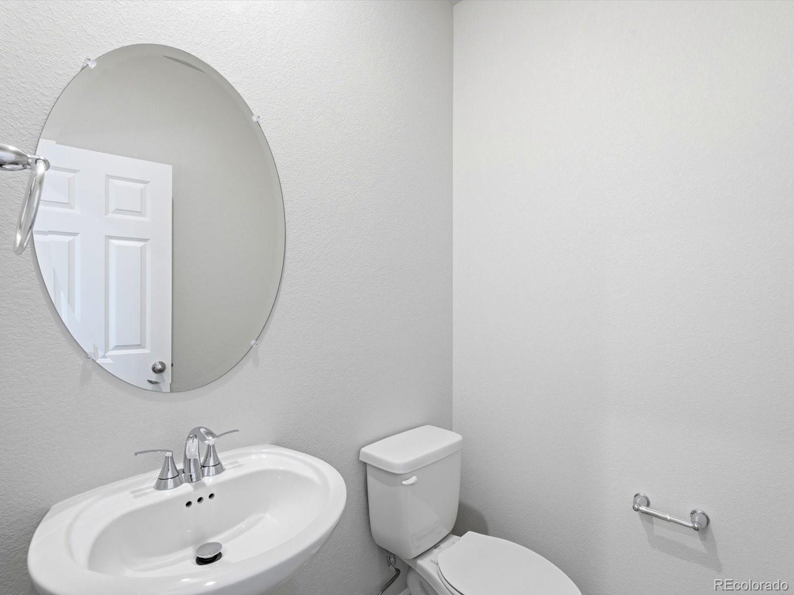 MLS Image #11 for 16388  gaylord street,thornton, Colorado
