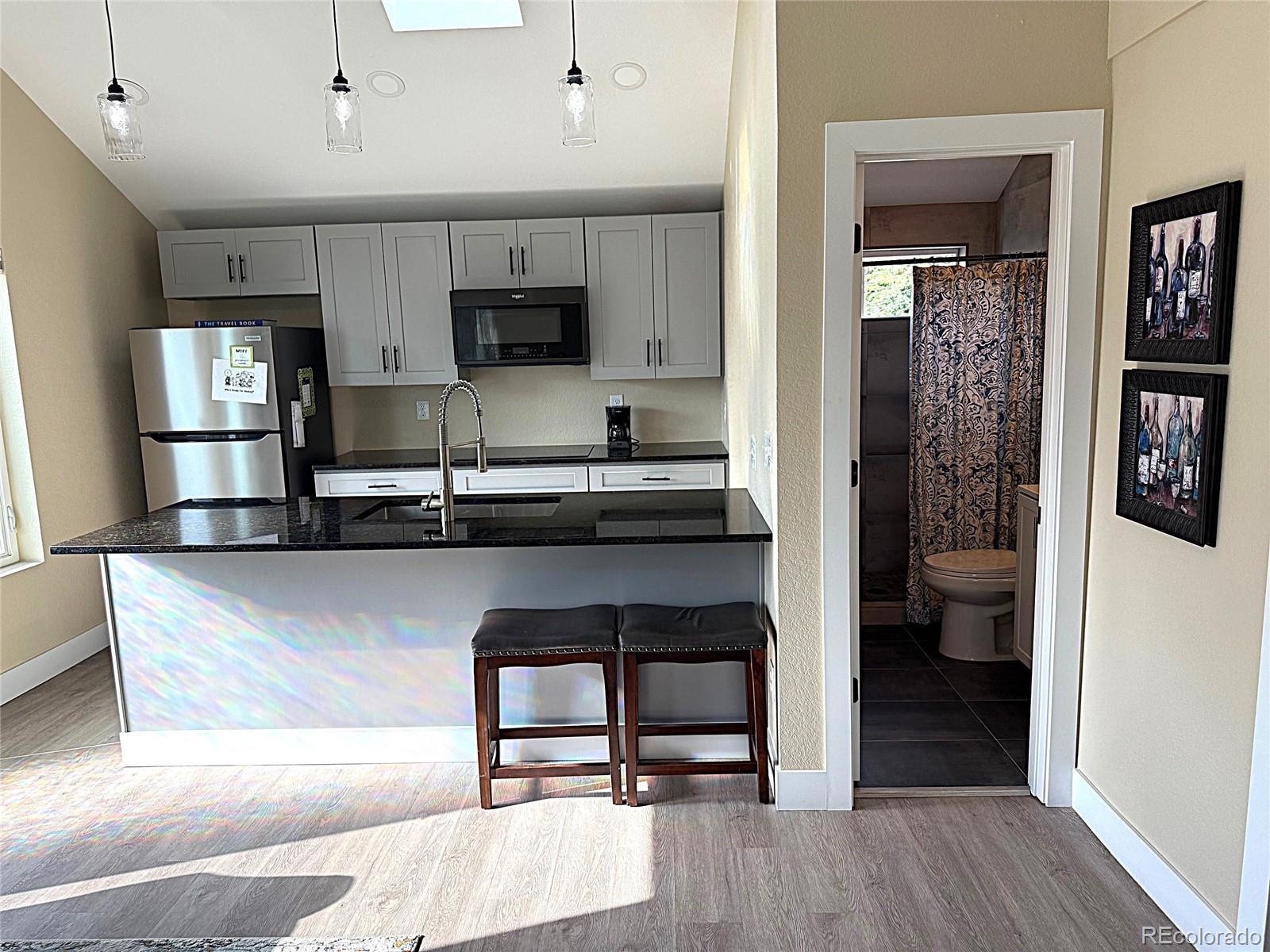 MLS Image #19 for 3042 n vine street,denver, Colorado