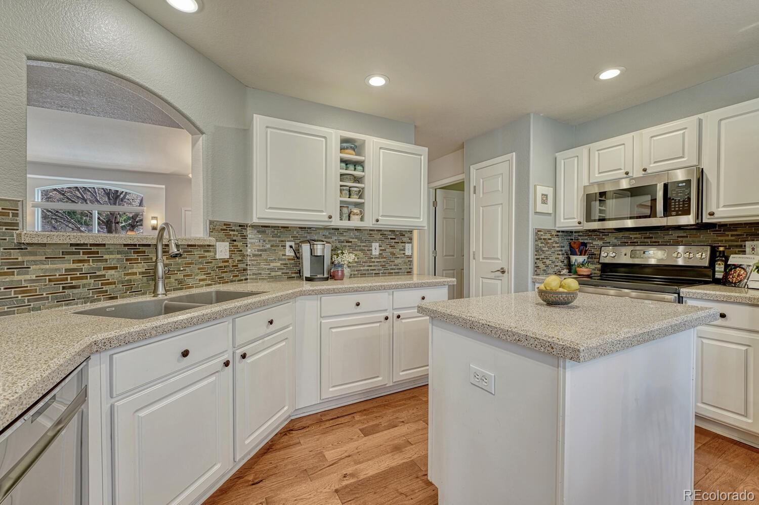 MLS Image #10 for 5160  greenleaf drive,colorado springs, Colorado