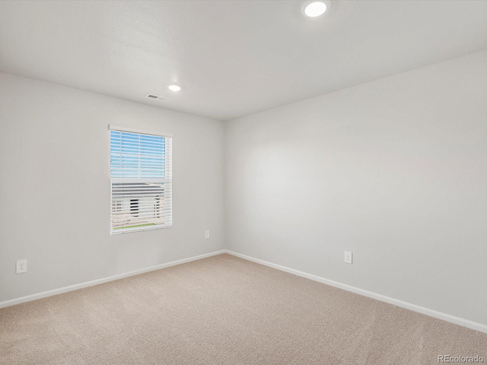 MLS Image #23 for 4641  sunsplash way,johnstown, Colorado