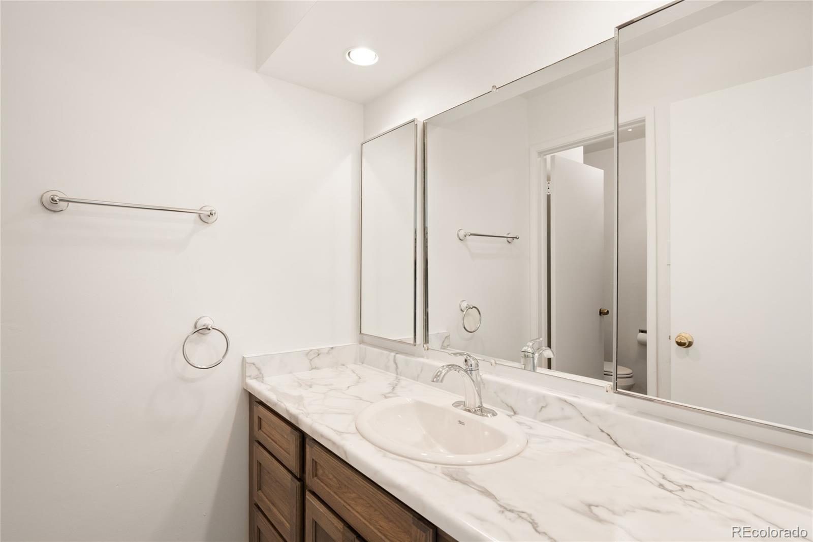 MLS Image #22 for 7042 e wesley avenue,denver, Colorado
