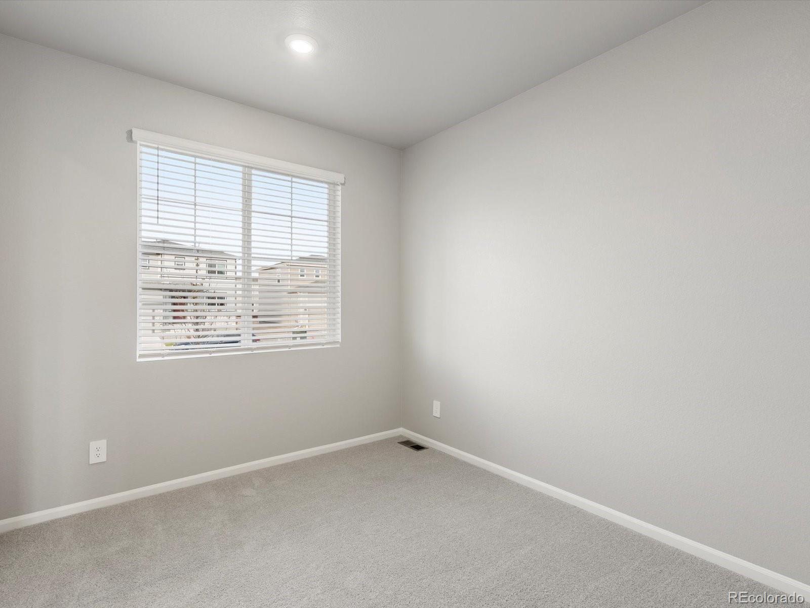 MLS Image #2 for 4631  sunsplash way,johnstown, Colorado